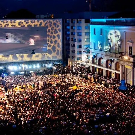 Sibylle By Fewotessin *