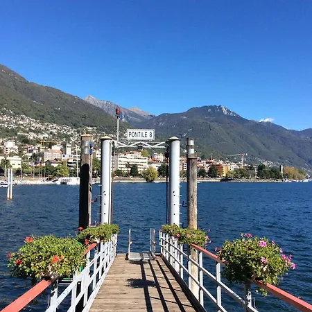 Sibylle By Fewotessin Apartment