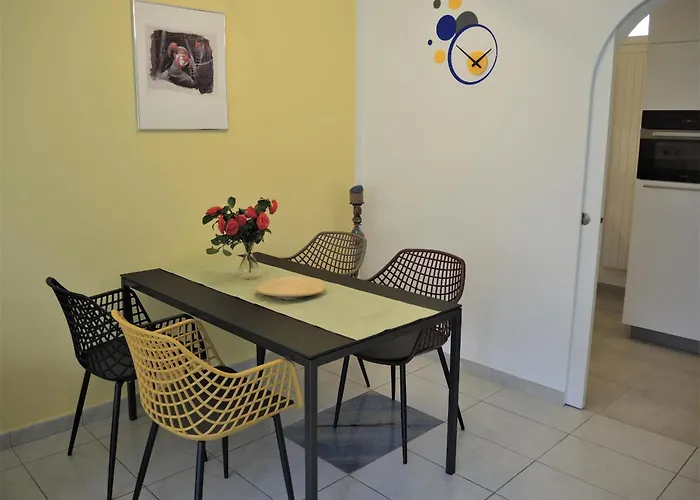 Sibylle By Fewotessin Apartament *